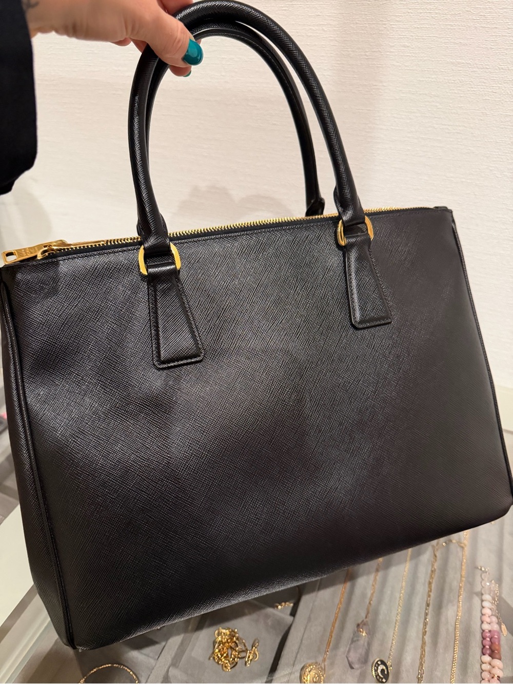 Prada Black Saffiano Leather Galleria Tote Gold Hardware 100% Authentic - Picture 2 of 3